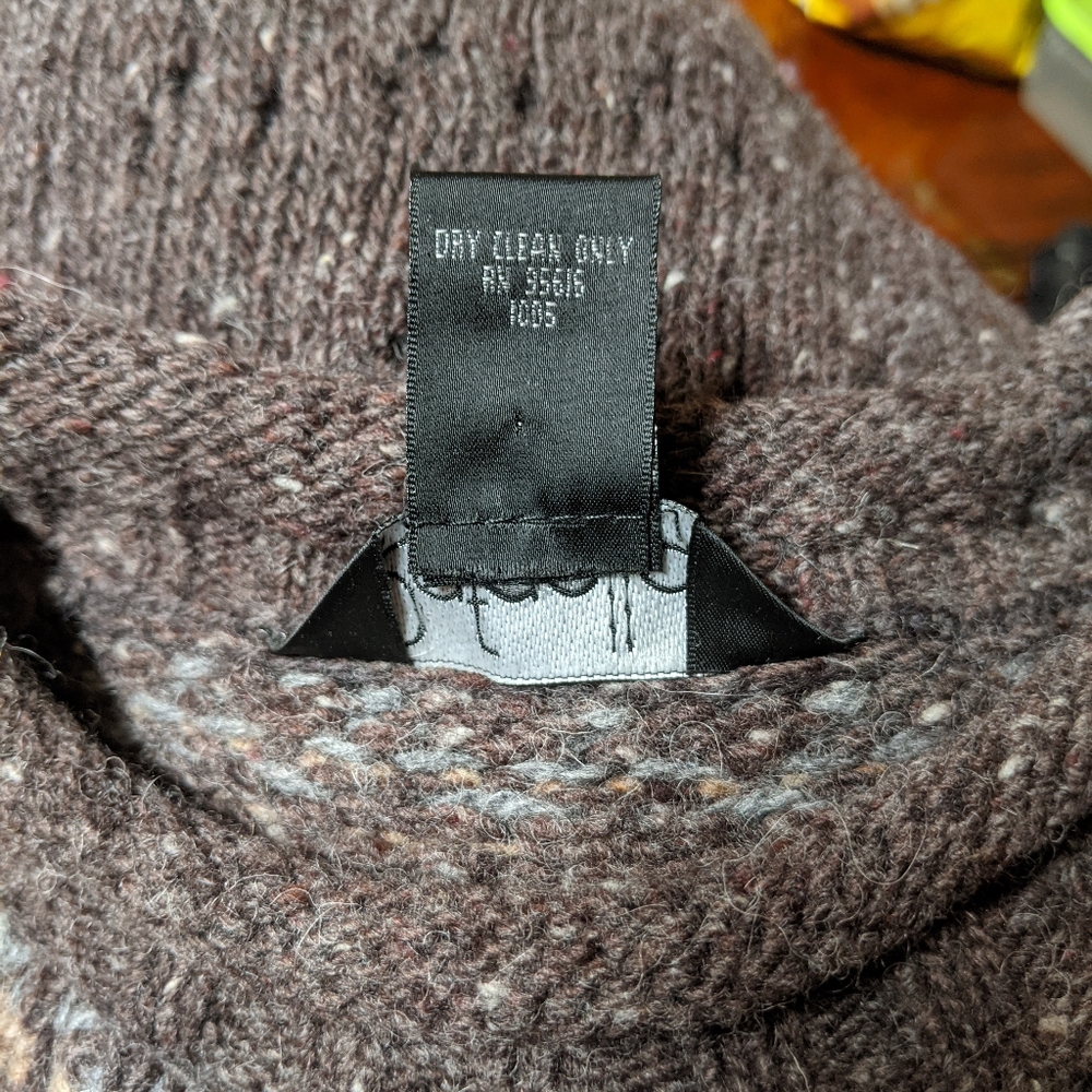 NWT sweater - Picture 5 of 6